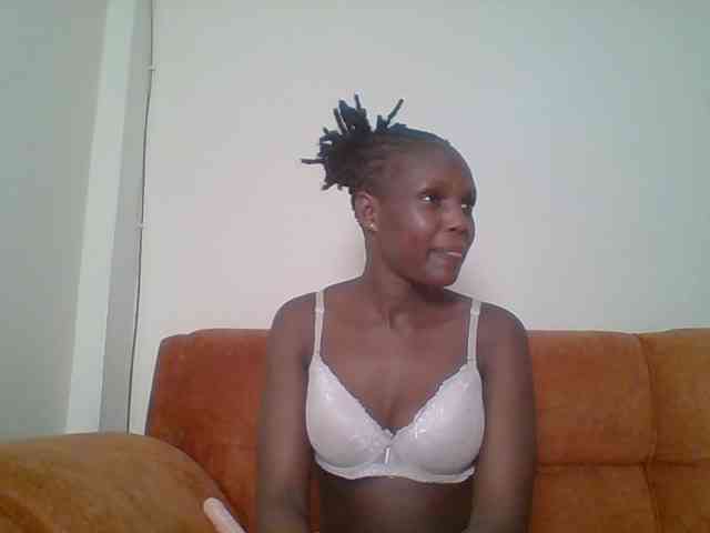 Hot-sexy-bitch webcam