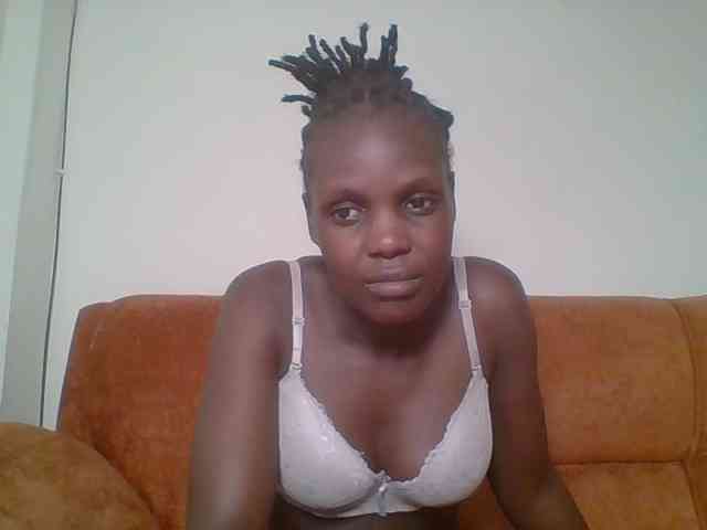 Hot-sexy-bitch webcam