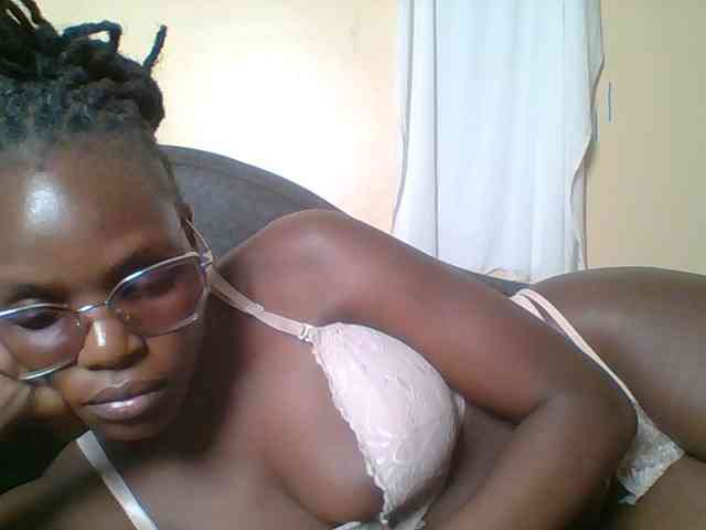 Hot-sexy-bitch webcam