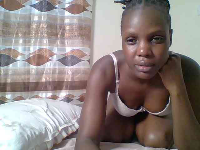 Hot-sexy-bitch webcam