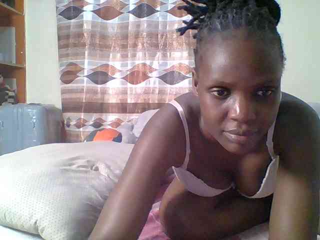 Hot-sexy-bitch webcam