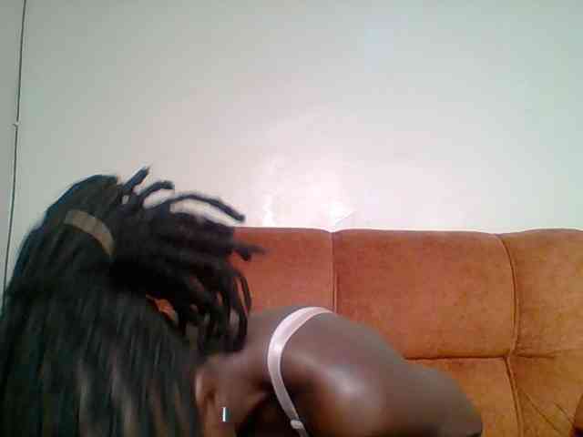 Hot-sexy-bitch webcam