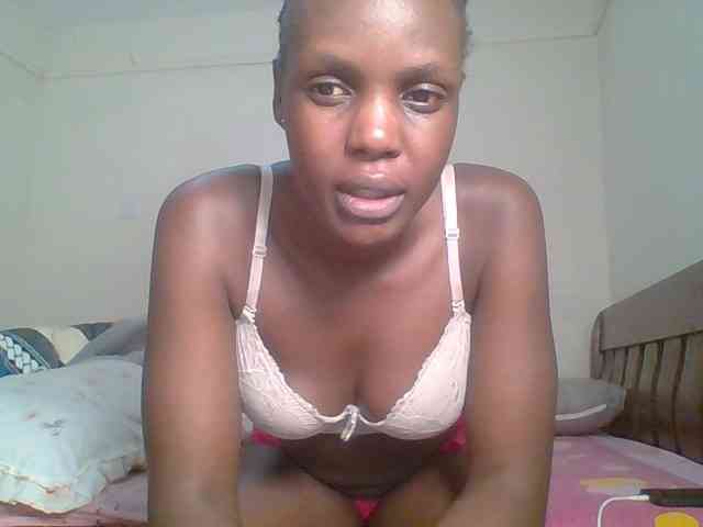 Hot-sexy-bitch webcam