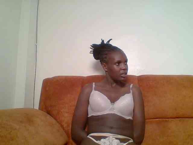 Hot-sexy-bitch webcam