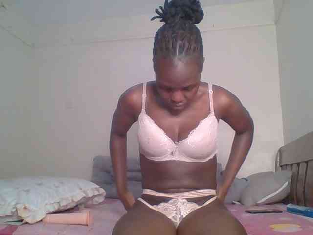 Hot-sexy-bitch webcam