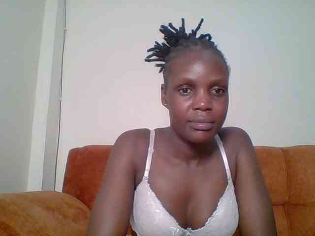 Hot-sexy-bitch webcam