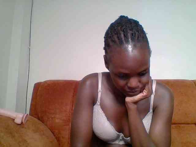 Hot-sexy-bitch webcam