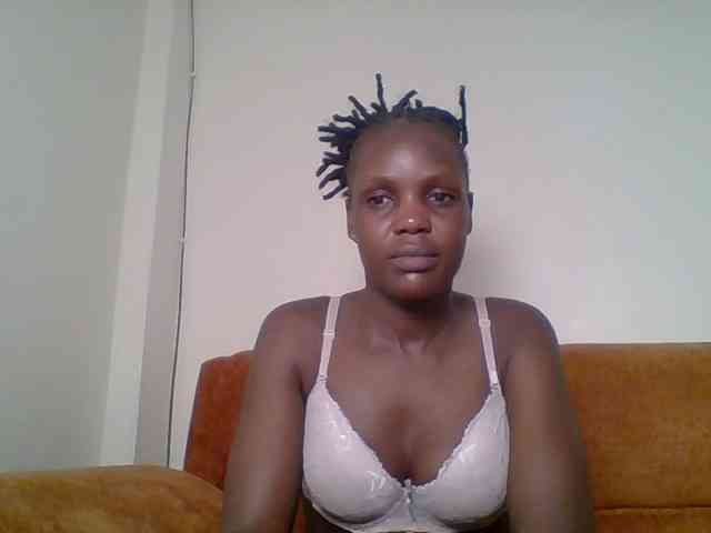 Hot-sexy-bitch webcam