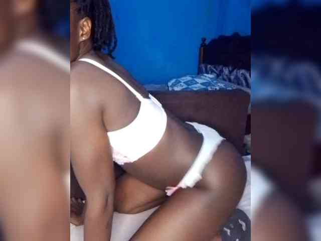 Hot-sexy-bitch webcam