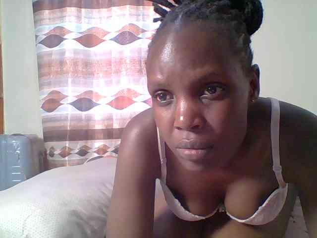 Hot-sexy-bitch webcam