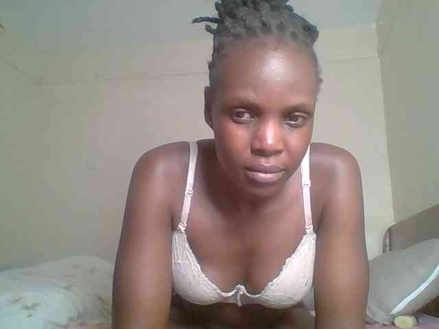 Hot-sexy-bitch webcam