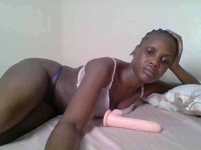 Hot-sexy-bitch webcam