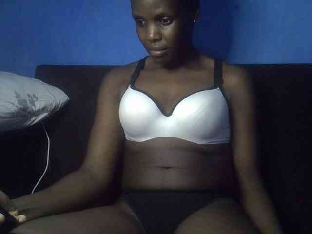 Hot-sexy-bitch webcam