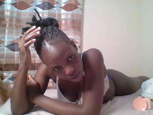 Hot-sexy-bitch webcam