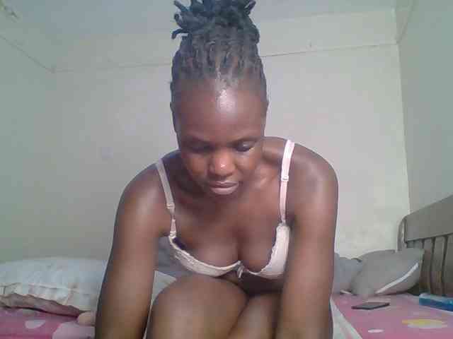 Hot-sexy-bitch webcam