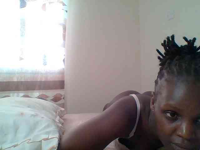 Hot-sexy-bitch webcam