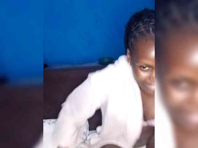 Hot-sexy-bitch webcam