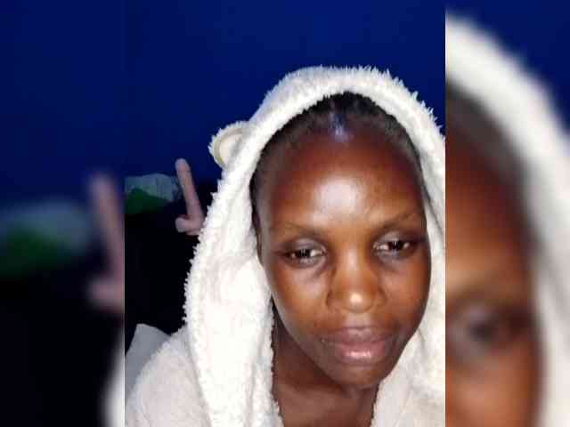 Hot-sexy-bitch webcam