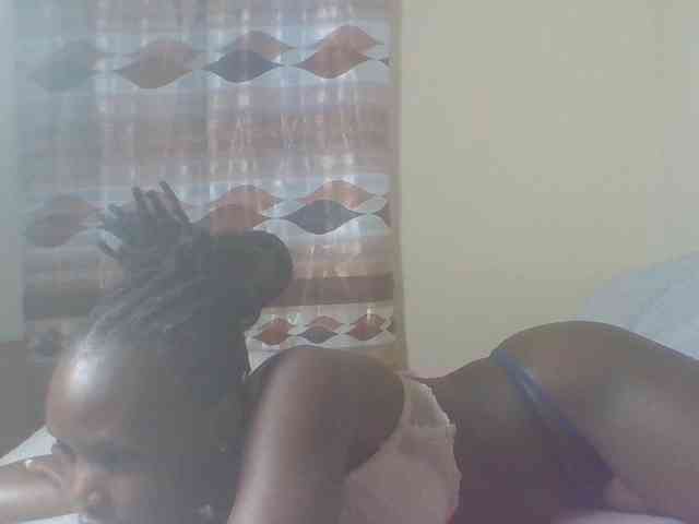 Hot-sexy-bitch webcam