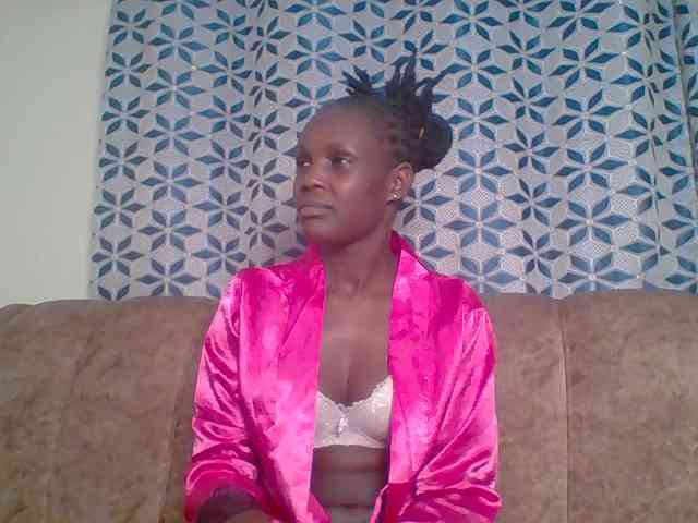 Hot-sexy-bitch webcam