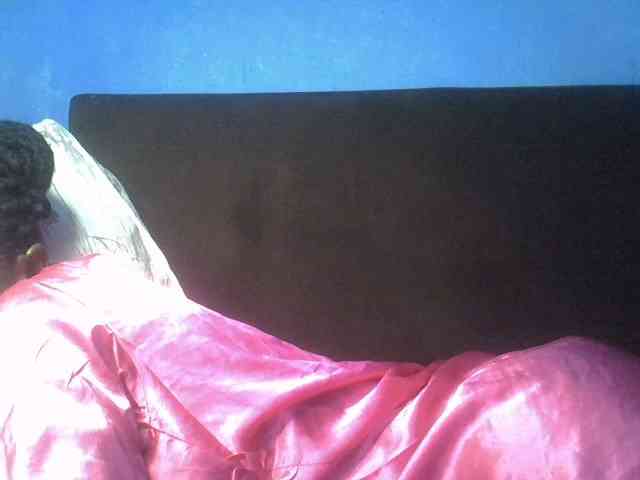 Hot-sexy-bitch webcam