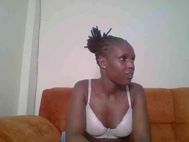 Hot-sexy-bitch webcam