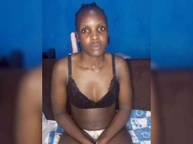 Hot-sexy-bitch webcam