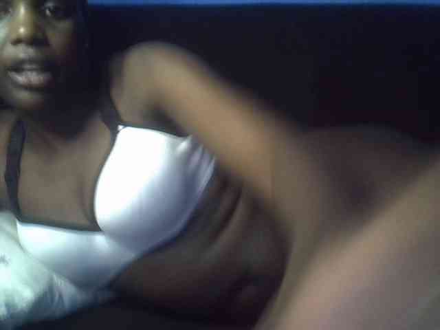 Hot-sexy-bitch webcam