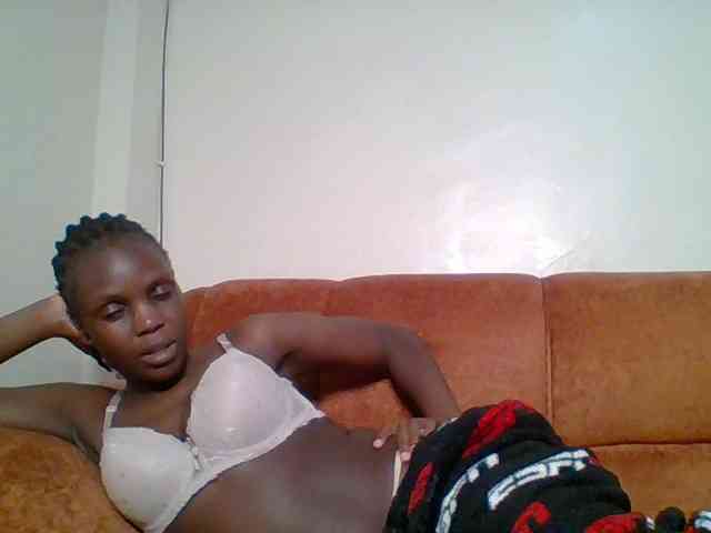 Hot-sexy-bitch webcam