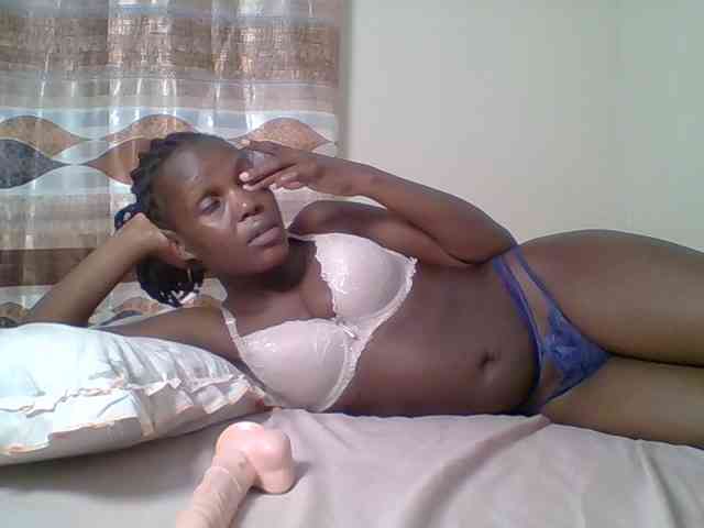 Hot-sexy-bitch webcam