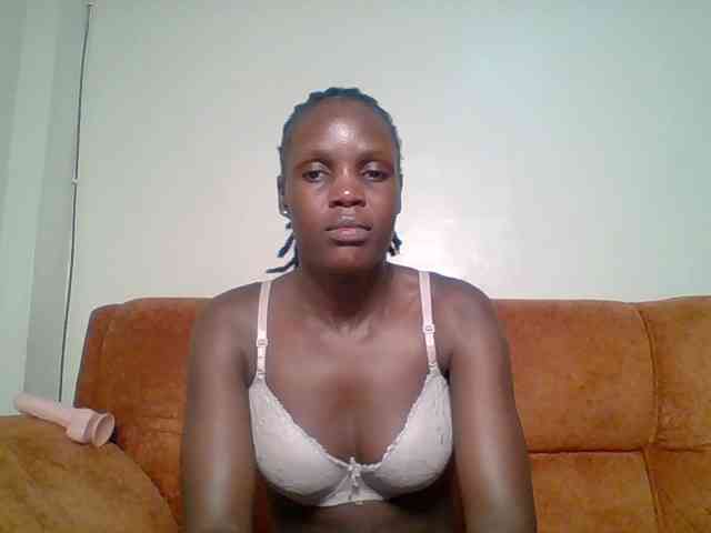 Hot-sexy-bitch webcam