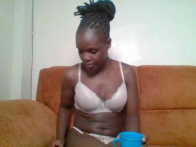 Hot-sexy-bitch webcam