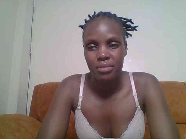 Hot-sexy-bitch webcam