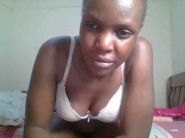 Hot-sexy-bitch webcam