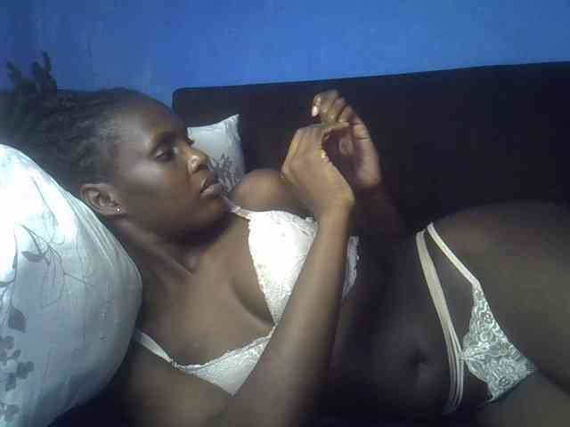 Hot-sexy-bitch webcam