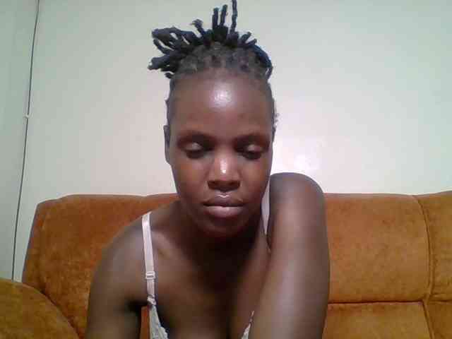 Hot-sexy-bitch webcam