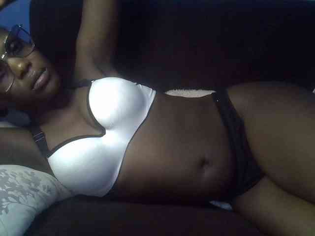 Hot-sexy-bitch webcam