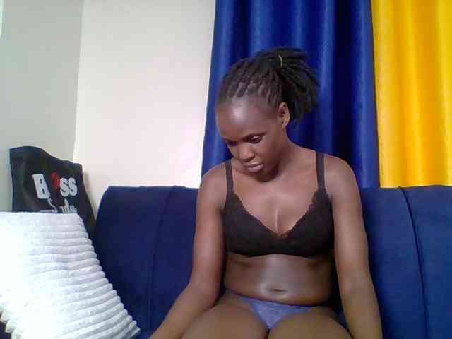 Hot-sexy-bitch webcam