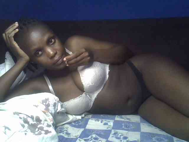 Hot-sexy-bitch webcam