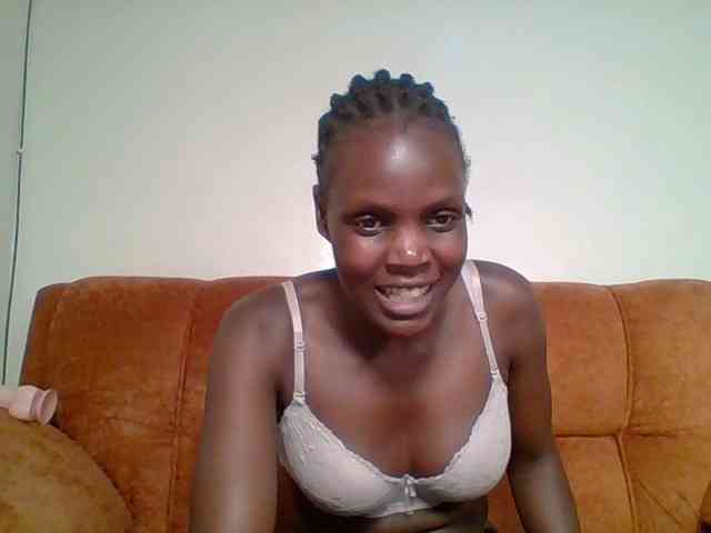 Hot-sexy-bitch webcam