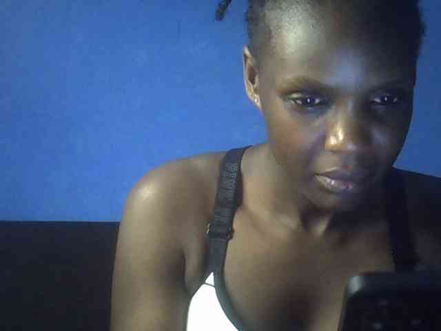 Hot-sexy-bitch webcam