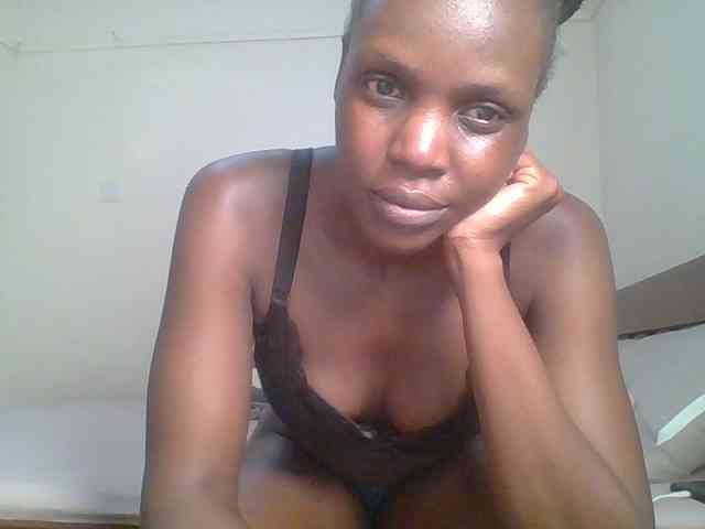 Hot-sexy-bitch webcam