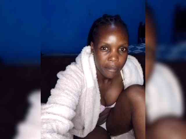 Hot-sexy-bitch webcam