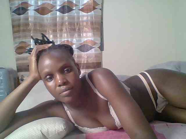 Hot-sexy-bitch webcam