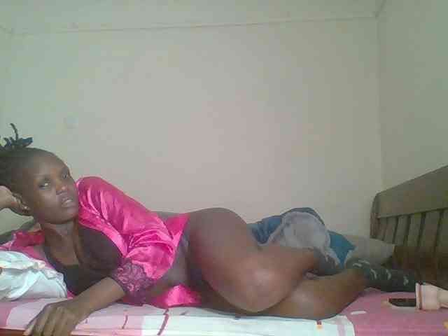 Hot-sexy-bitch webcam