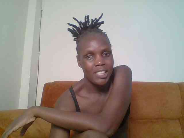 Hot-sexy-bitch webcam