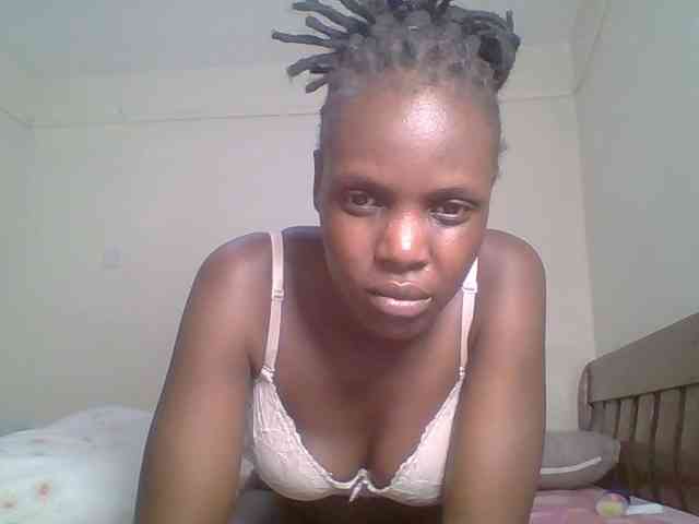 Hot-sexy-bitch webcam