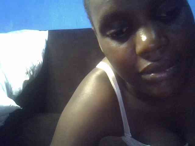 Hot-sexy-bitch webcam