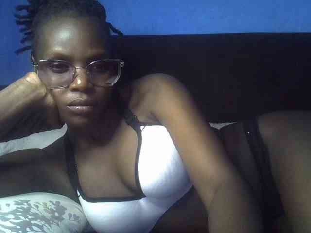 Hot-sexy-bitch webcam