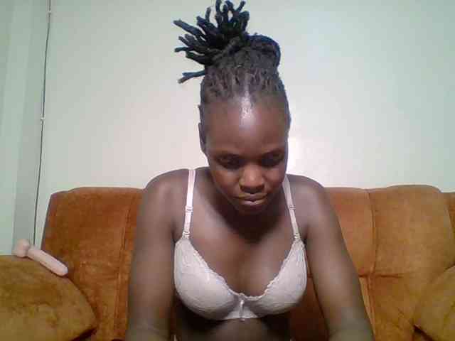 Hot-sexy-bitch webcam